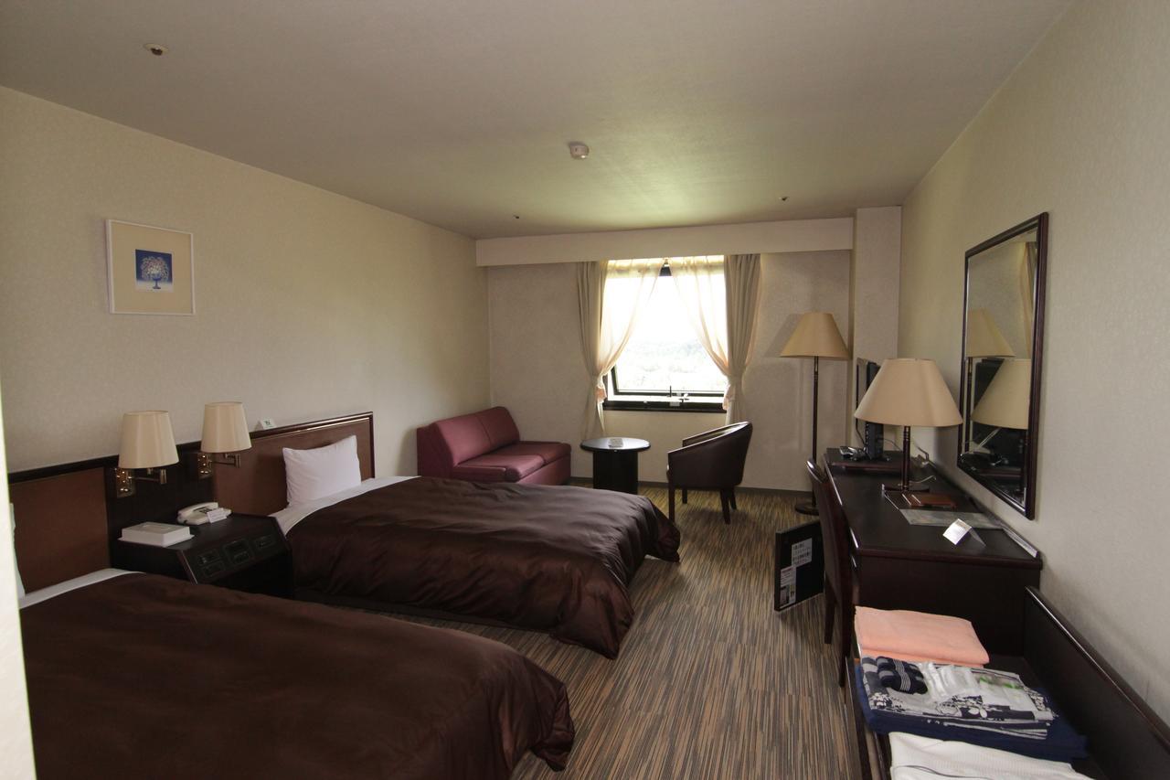 Hotel Green Hill Kagoshima Satsumasendai Exteriör bild