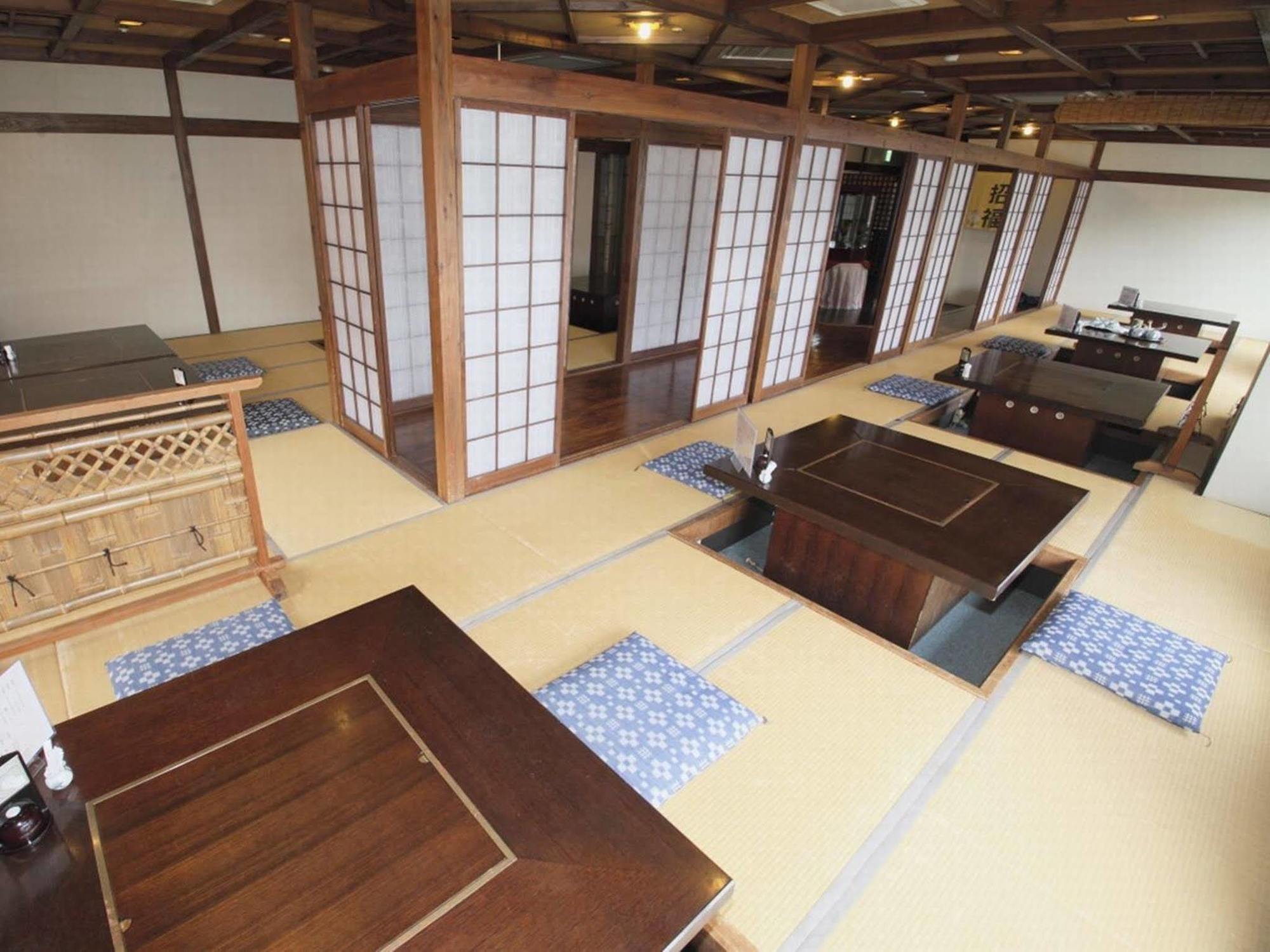 Hotel Green Hill Kagoshima Satsumasendai Exteriör bild