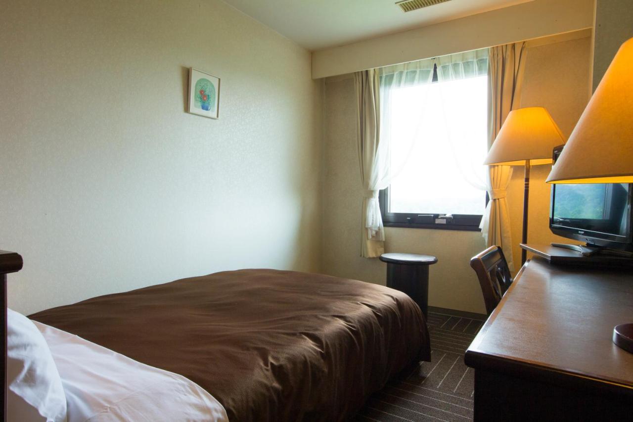 Hotel Green Hill Kagoshima Satsumasendai Exteriör bild