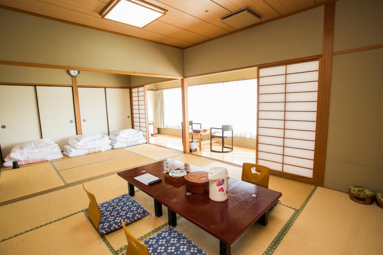 Hotel Green Hill Kagoshima Satsumasendai Exteriör bild